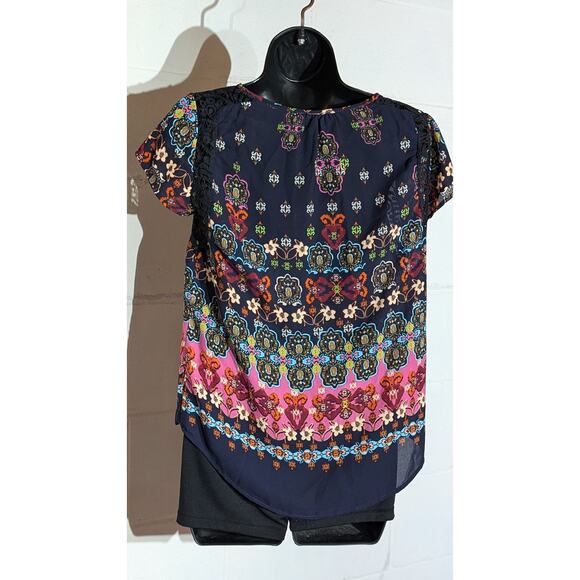 Renee C Floral Paisley Print Blouse Top Crochet Detail Boho Short Sleeve Small - Picture 3 of 5